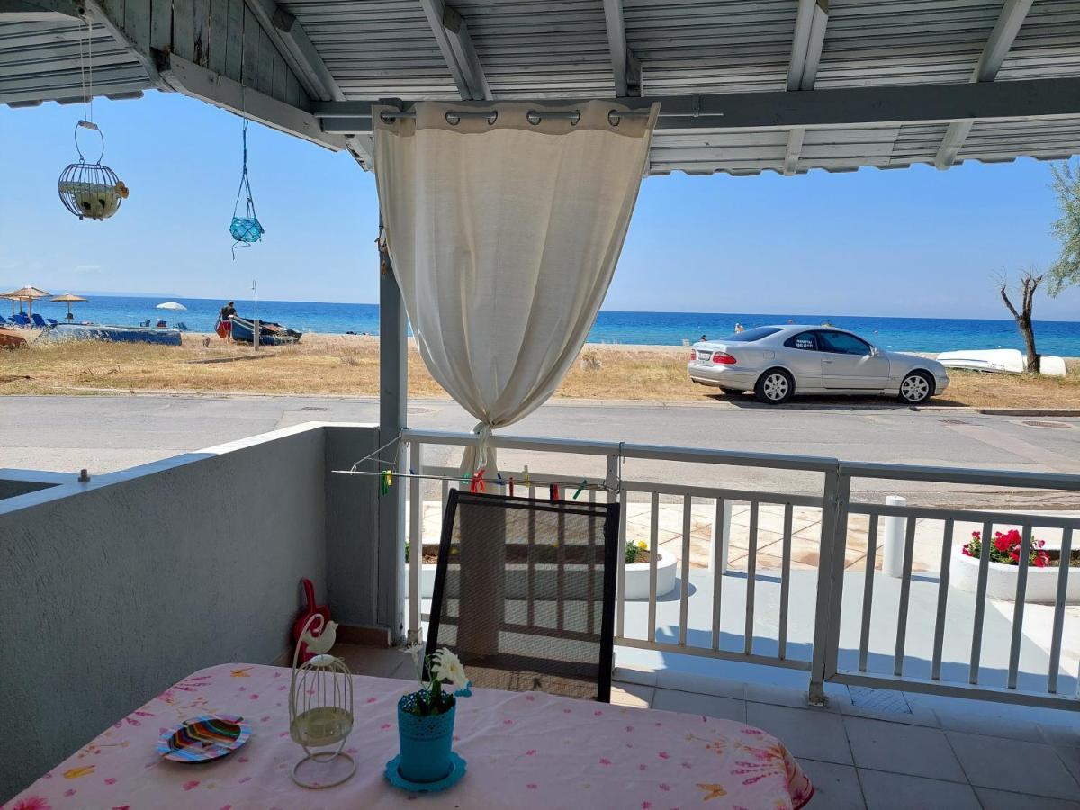 Vasileiadou Coastal Rooms Flogita Bagian luar foto
