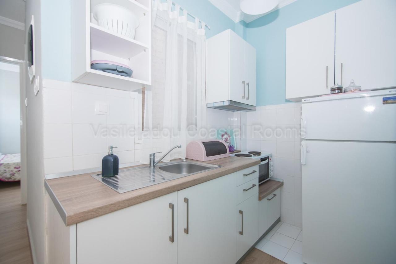 Vasileiadou Coastal Rooms Flogita Bagian luar foto