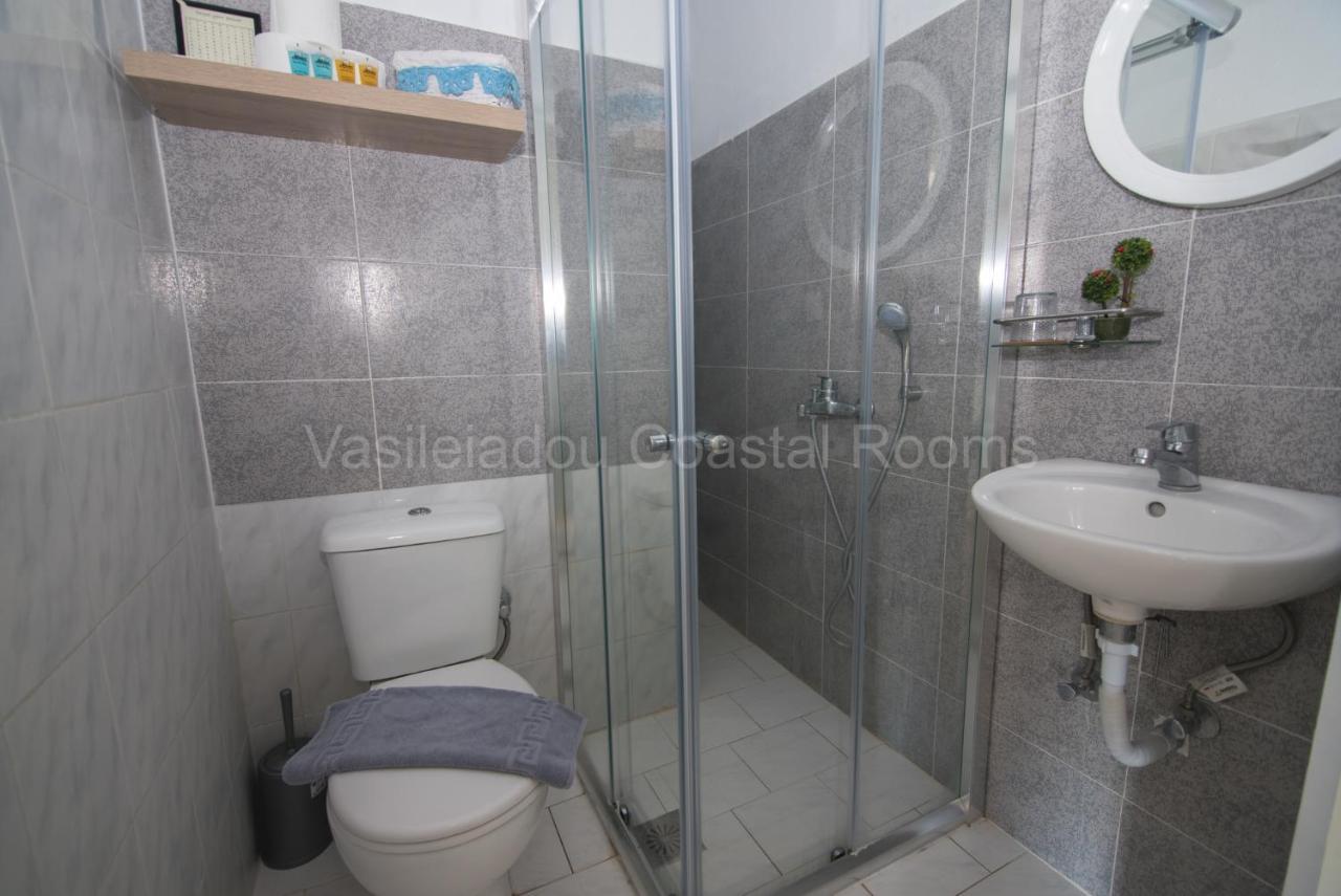 Vasileiadou Coastal Rooms Flogita Bagian luar foto