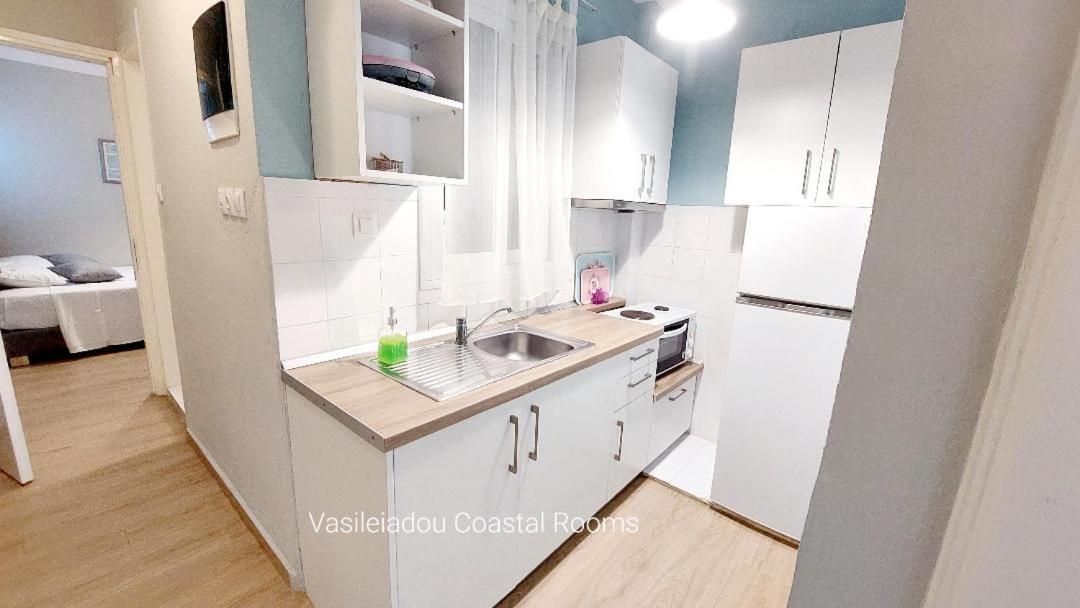 Vasileiadou Coastal Rooms Flogita Bagian luar foto