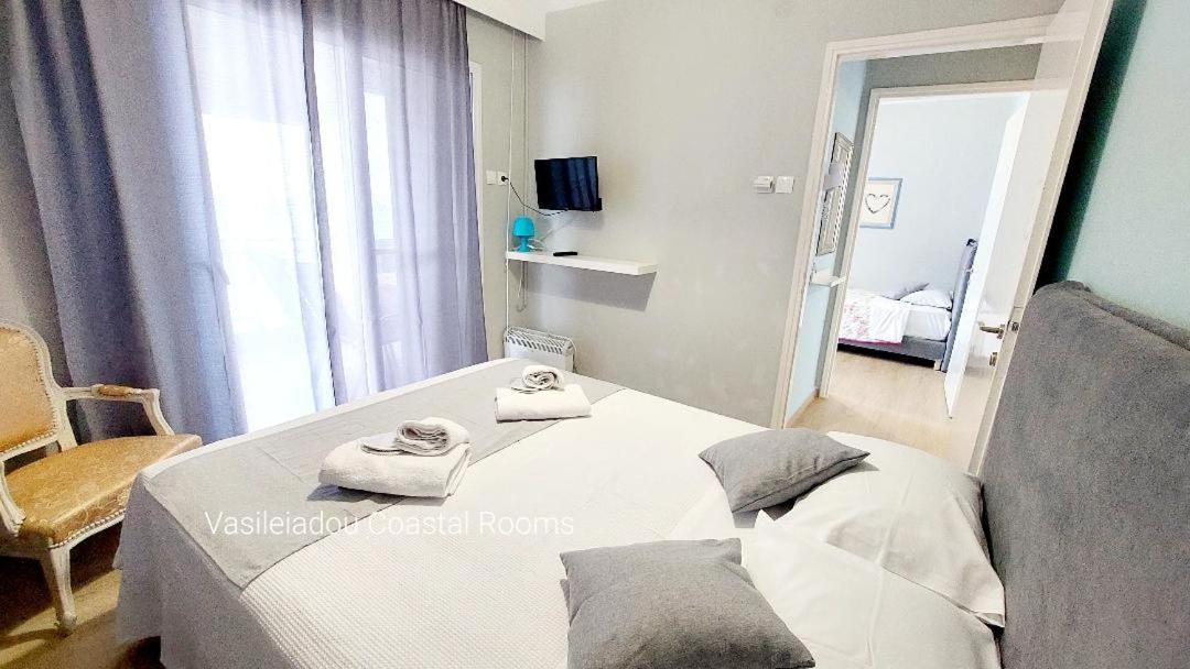 Vasileiadou Coastal Rooms Flogita Bagian luar foto