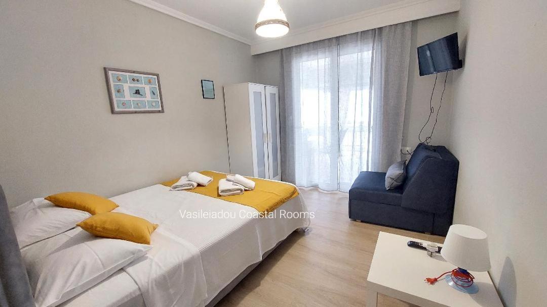 Vasileiadou Coastal Rooms Flogita Bagian luar foto